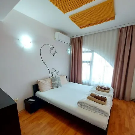 The Bulevard Hotel
