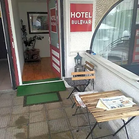 Готель The Bulevard