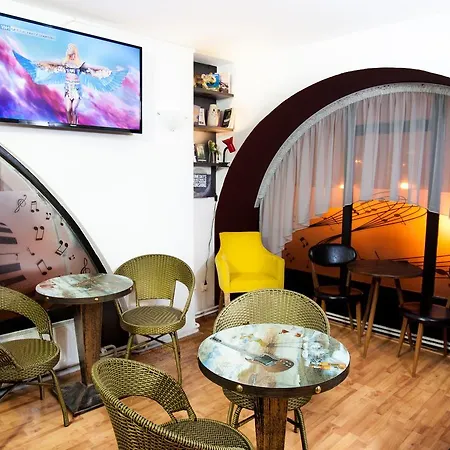 Готель The Bulevard 2*