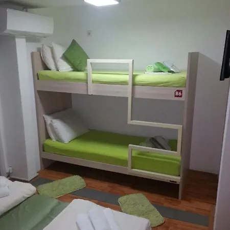 The Bulevard Szálloda 2*