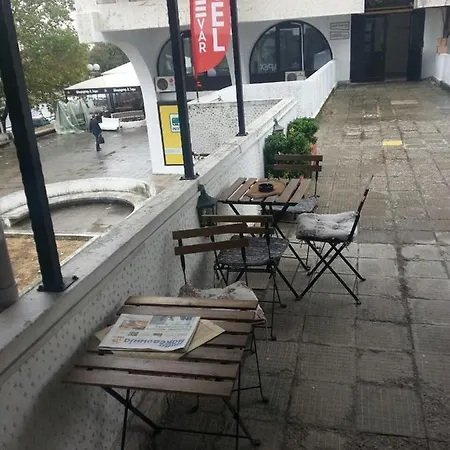 The Bulevard Szálloda 2*