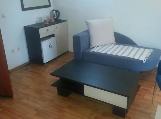 The Bulevard Hotel 2*